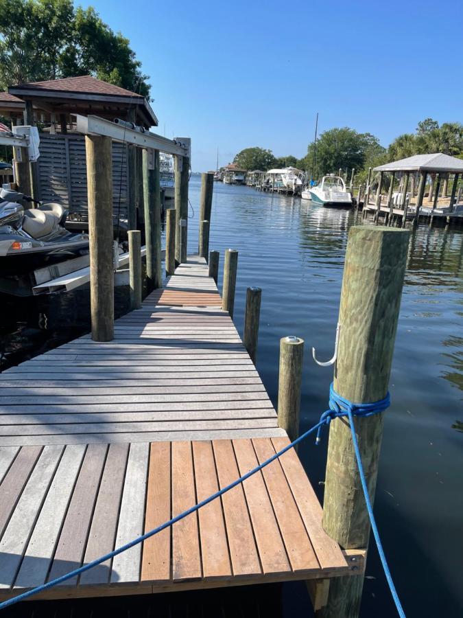 Exclusive Canal Home & Dock In Gulf Breeze Extérieur photo